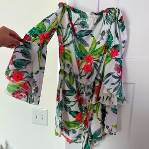 Flower off shoulder flat sleeve romper